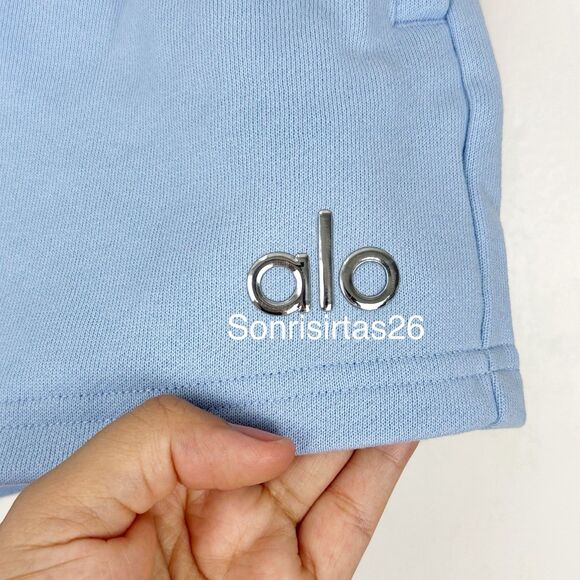 Alo Yoga Accolade Short NWT Seashell Blue XXS Limited  Edition - Picture 6 of 10